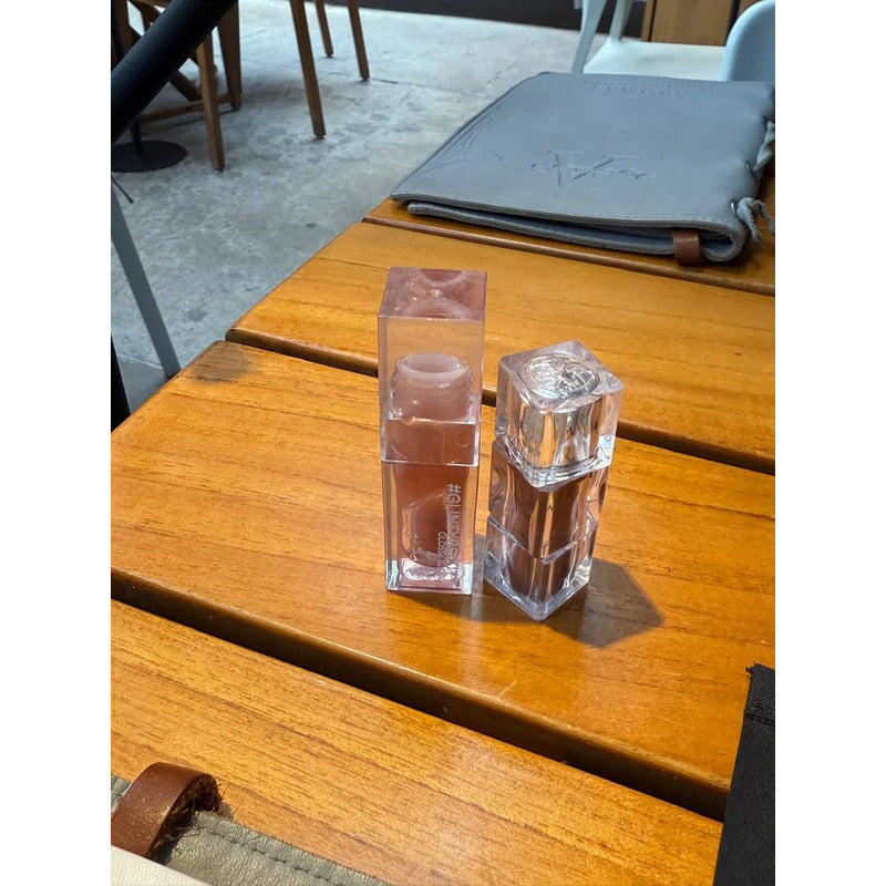 Set Lip Oil Glossy + Gorra Tejida Algodón Glinty Girl Club Cafe Seco Unitalla